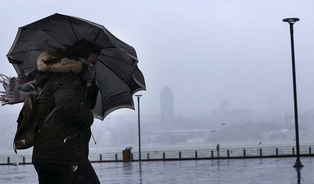 Fırtına Tehdidi Kapıda: İstanbul'da Hafta Sonu Alarmı!