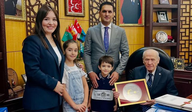 Osmaniyeli Bozdoğan’dan Bahçeli’ye Anlamlı Ziyaret