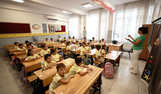 Okullara Yeni Zorunlu Ders Geliyor"Empati"