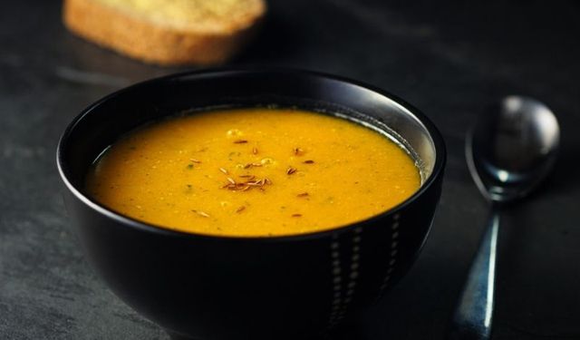 Osmaniye Usulü Mercimek Çorbası Nasıl Yapılır?