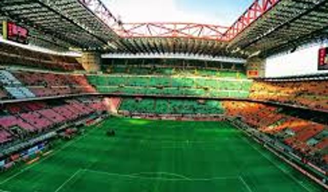 Tarihi San Siro Stadı’nın Satışına Onay Verildi! İkonik Stat Yıkılacak