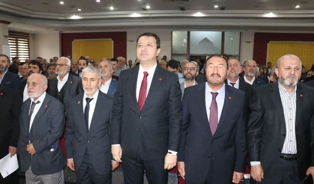 Saadet Partisi Genel Başkanı Arıkan, Isparta'da partisinin il kongresine katıldı: