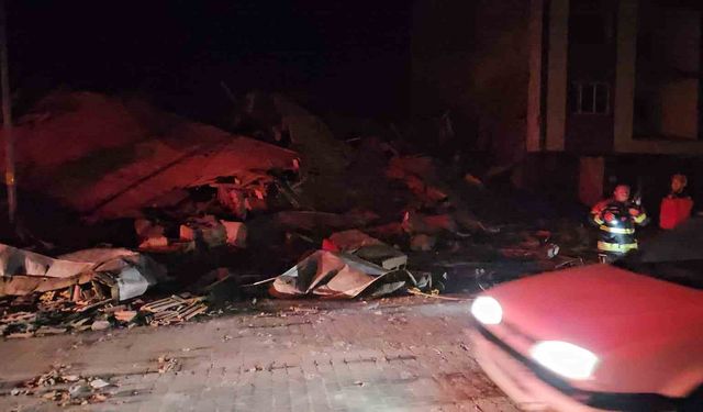 Bakanlardan Sındırgı Depremi Sonrası Geçmiş Olsun Mesajları