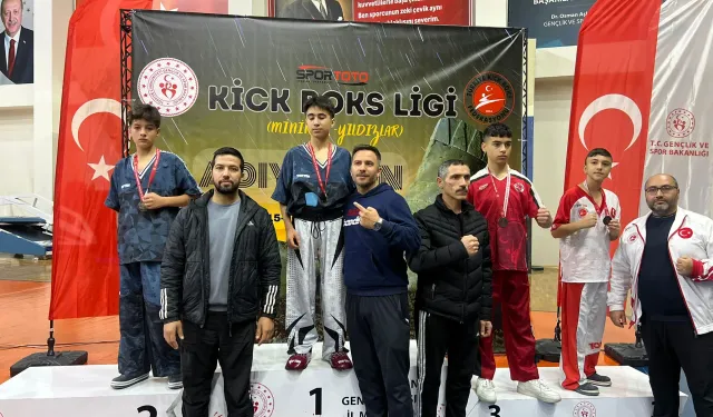 Düziçili Sporculardan Kick Boks'ta Büyük Başarı
