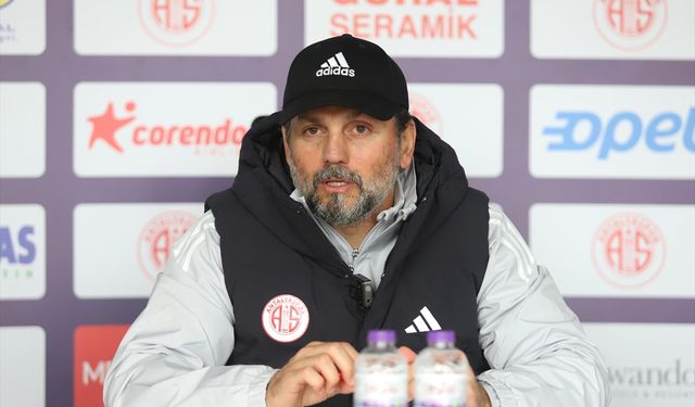 Antalyaspor Teknik Direktörü Bulut, Göztepe maçında planlarını 3 puan üzerine kuruyor: