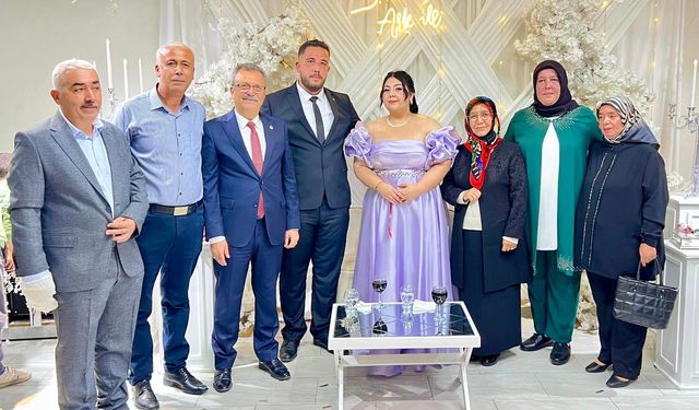 Başkan Abbas Yeşildemir, Nergiz Ailesinin Tatlı Merasimine Katıldı