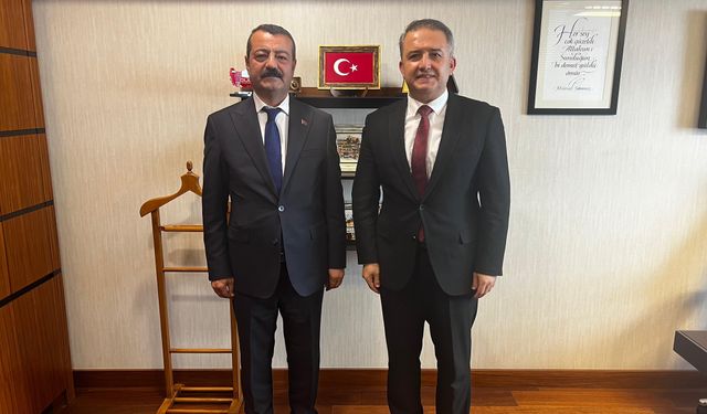 Başkan Aksoy, TBMM’de İsa Mesih Şahin’i Ziyaret Etti