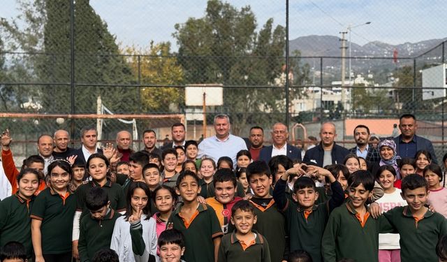 Düziçi’nde Okul Sahası Modern Spor Alanına Dönüştürülüyor