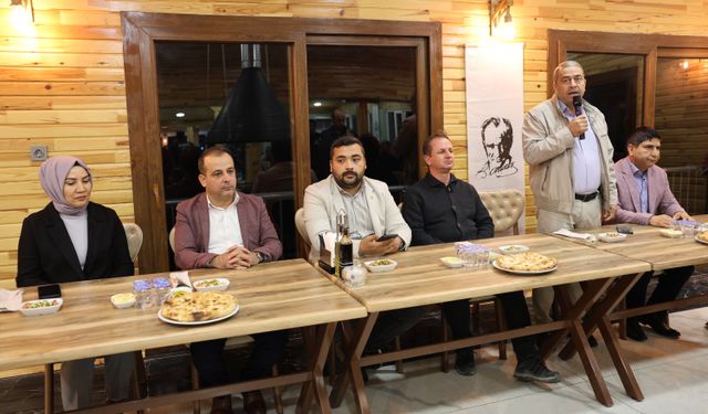 Gülnar Belediye Başkanı Fatih Önge, sanayi esnafıyla bir araya geldi