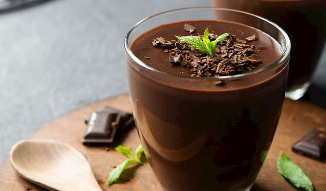 Osmaniyeliler İçin Sütlü Çikolata ile Hazırlanan 10 Tatlı