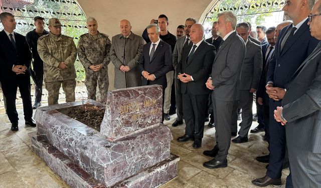 Sütçü İmam vefatının 103. yılında kabri başında anıldı
