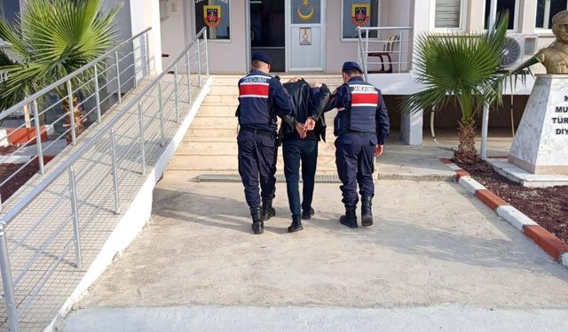 Adana'da 16 yıl kesinleşmiş hapis cezası olan firari hükümlü yakalandı