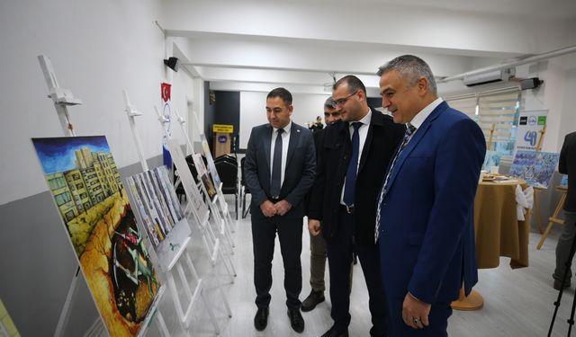 Adana'da 'Sağlıklı Nesil Sağlıklı Gelecek' resim sergisi açıldı