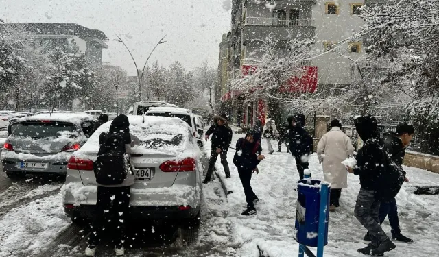 Batman’da Okullar Tatil Mi? 30 Aralık Salı İçin Valilik Kararı Açıklandı