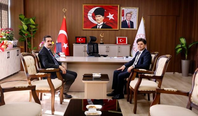 Bozyazı Kaymakamı Topsakaloğlu'ndan İl Milli Eğitim Müdürü Özdemirci'ye ziyaret