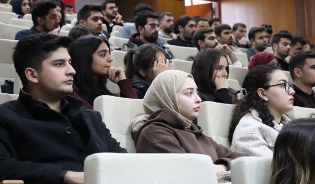 Çukurova Üniversitesi’nde Geleceğin Liderleri Yetişiyor!