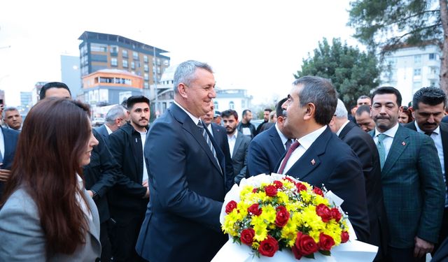 Düziçi Belediye Başkanı Mustafa İba Bakan Tekin’i Ağırladı