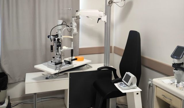 Elmalı'da devlet hastanesine tıbbi cihaz desteği