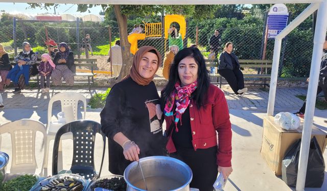 Finike'de 'Yerli Malı Haftası' kapsamında kermes düzenlendi