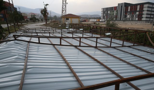 Hatay'da fırtına etkili oluyor