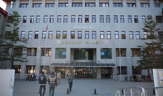 Manavgat Belediyesine yönelik soruşturmanın sanıklarının yargılanmasına başlandı