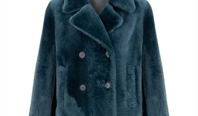 NetWork 'Kürk Koleksiyonu'nu beğeniye sundu