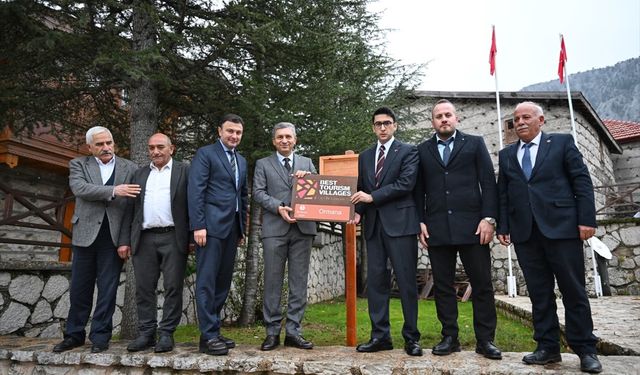 Ormana'ya 'en iyi turizm köyü' tabelası takıldı