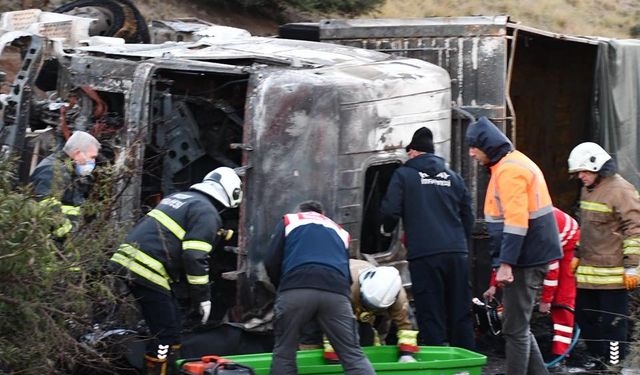 Payas Dörtyol TEM Otoyolu’nda Trafik Kazası 2 Ölü