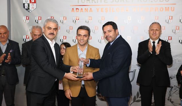 Pozantı Belediye Başkanlığı Koşusu'nu jokeyliğini Halis Karataş'ın yaptığı 'Kocaefe' kazandı