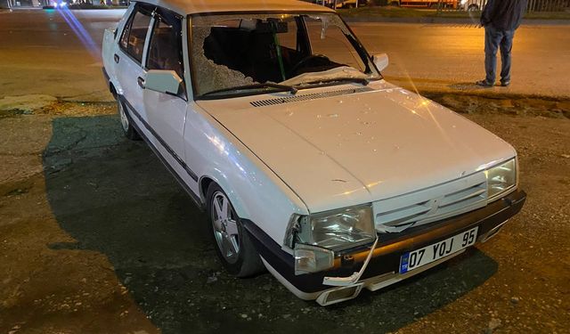 Serik'te otomobilin çarptığı bisikletli yaralandı