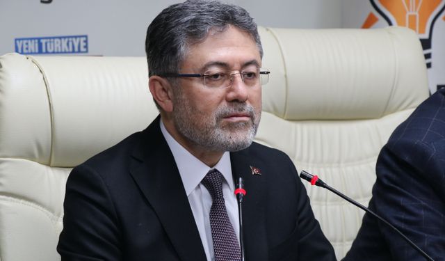 Tarım ve Orman Bakanı Yumaklı, Burdur'da AK Parti'lilerle buluştu: