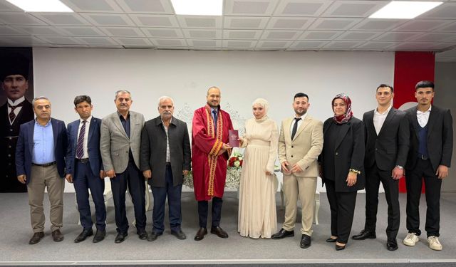 Uyutmaz Gençlerin Mutluluğuna Ortak Oldu