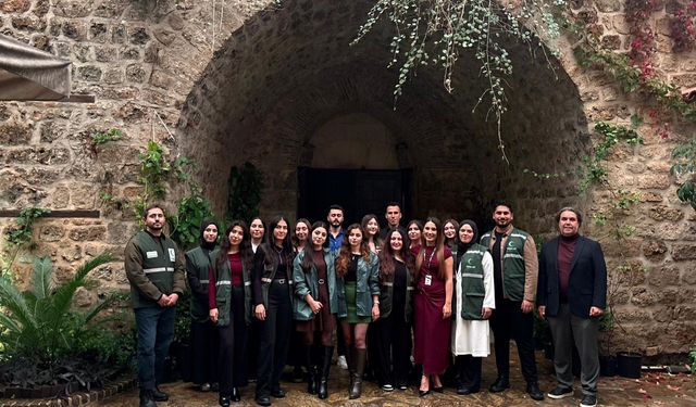 Yeşilay Antalya Şubesi üyeleri, gönüllülerle buluştu