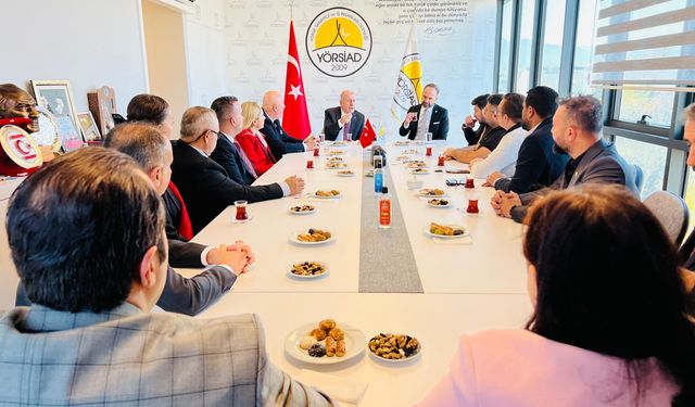 Zafer Partisi Genel Başkanı Özdağ, Antalya'da temaslarda bulundu