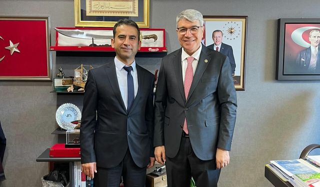 Seydi Gülsoy Eğitim Bir Sen Heyetini TBMM’de Ağırladı