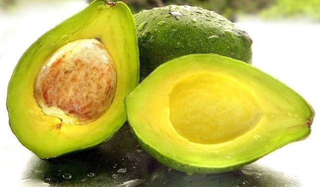 Avokado Muzdan Daha Güçlü mü? Potasyum ve Kalp Sağlığında Şaşırtan Gerçek