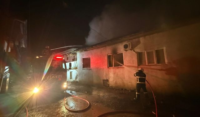 Çeltikçi'de evde çıkan yangın hasara neden oldu