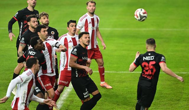 Corendon Alanyaspor: 1 - İkas Eyüpspor: 3