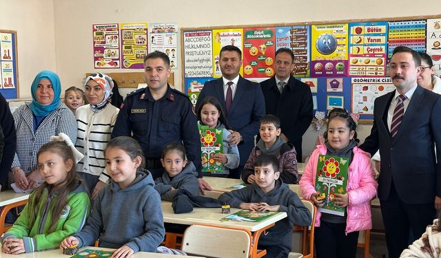 Hasanbeyli’de Karne Sevinci Paylaşıldı