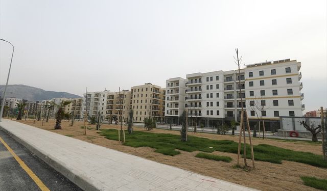 Hatay Valisi Masatlı, Antakya'daki kentsel dönüşüm çalışmalarını inceledi