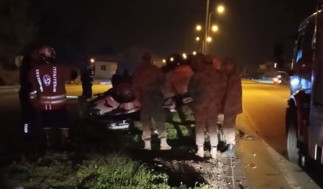 Hatay'da takla atan otomobildeki bebek öldü