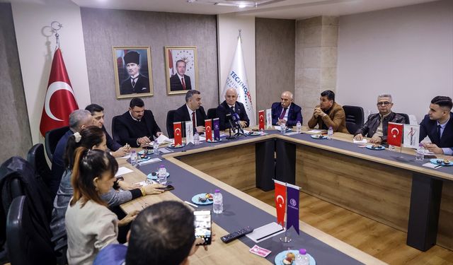 Mersin Teknokent'te kurulan turizm şirketinin yetkilileri sektör temsilcileriyle buluştu