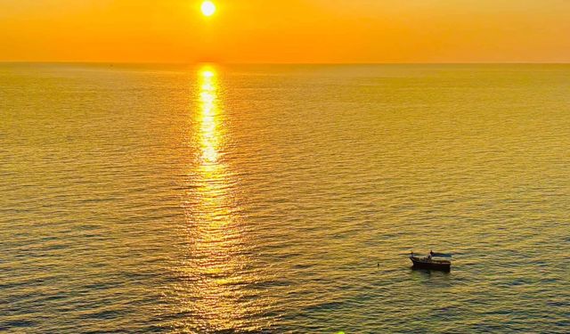 Samandağ Meydan Sahili’nde Yaz Bereketi Başladı