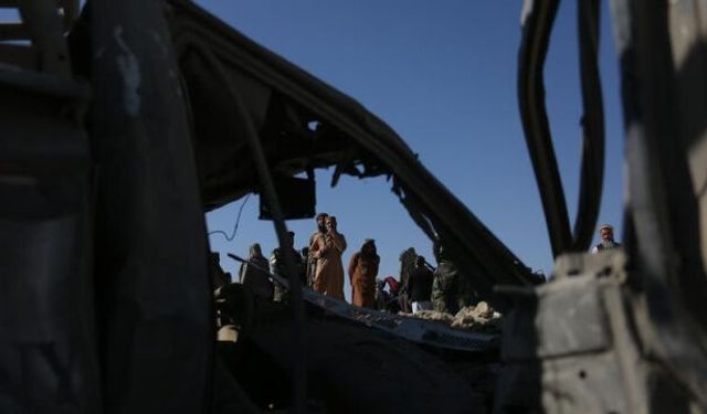 SON DAKİKA! Pakistan Afganistana Savaş Açtı