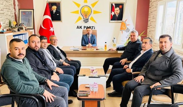 Turgut Kararmaz Liderliğinde Yerel Yönetimler Buluştu