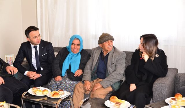 Adana'da şehit polis memuru Mustafa Akgül'ün ailesine ev hediye edildi