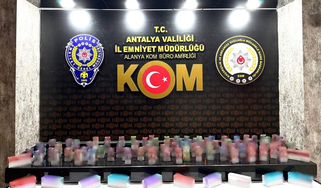 Antalya'da kaçakçılık ve organize suç operasyonlarında yakalanan 7 şüpheli tutuklandı