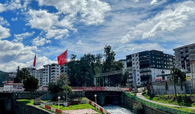 Düziçi’nden Bahar Manzaraları Akarsu ve Yeşilin Dansı