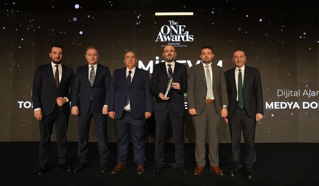 Eminevim'e 'Yılın İtibarlısı' ödülü