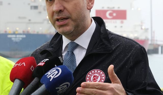 Enerji ve Tabii Kaynaklar Bakanı Bayraktar, BOTAŞ Dörtyol Terminali'nde konuştu: